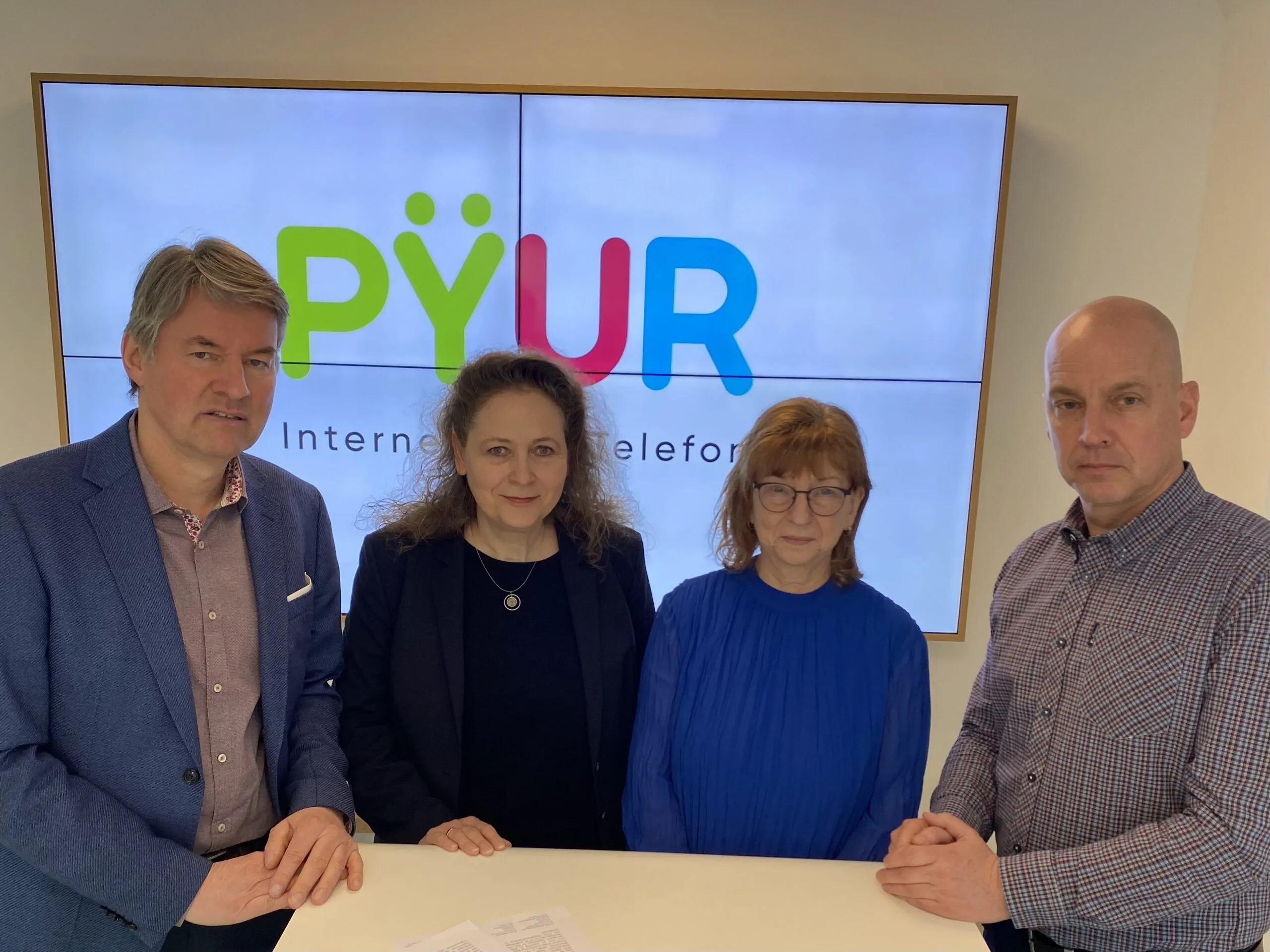 6.000 Wohnungen in Köthen erhalten einen Glasfaseranschluss von PŸUR